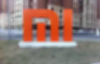 Ilustrasi logo Xiaomi yang terpampang di kantor Beijing, China