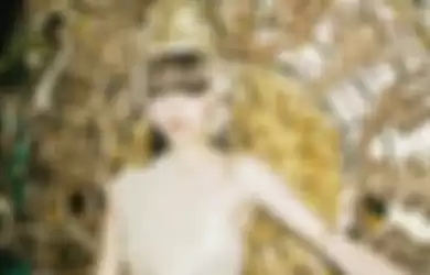 Mengenal Detail Baju Tradisional Thailand yang Dikenakan Lisa Blackpink dalam Music Video Lagu Terbarunya