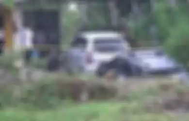 Satu saksi mengatakan, sempat melihat seorang wanita turun dari mobil Toyota Avanza putih di hari mayat pembunuhan Subang, Jawa Barat, ditemukan.