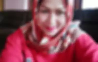 Apabila ditelusuri di akun Facebook miliknya, Zasmin Hidayah atau Mimin diketahui pernah memamerkan potret dirinya di atas motor NMAX. 