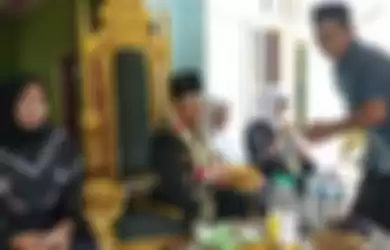 Muncul Kerajaan Angling Dharma yang dipimpin Baginda Sultan