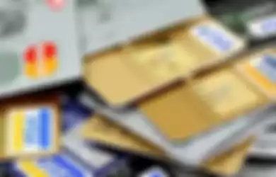 Ilustrasi cara melacak kartu ATM yang hilang agar uang tabungan aman