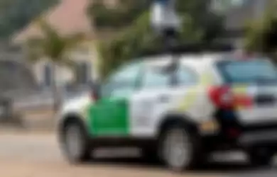 Khairul Anam secara blak-blakan keberatan foto kompleks rumahnya nongol di Google Street View. Dia menyebut Google telah melanggar hak privasi.