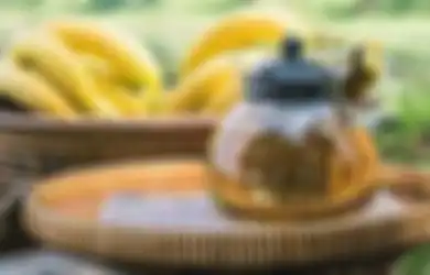 Besok-besok Jangan Dibuang! Ternyata 5 Manfaat Ajaib Teh Kulit Pisang Ini Sangat Menguntungkan, Simak Cara Membuatnya!