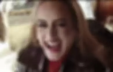 Adele di Video Blooper 'Easy On Me'