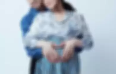 potret romantis Raffi Ahmad dan Nagita Slavina saat maternity shoot