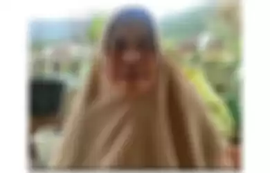 Alkausar (72) seorang ibu yang digugat anaknya di Setdakab Aceh Tengah. Gugatan terkait rumah harta warisan, November 2021