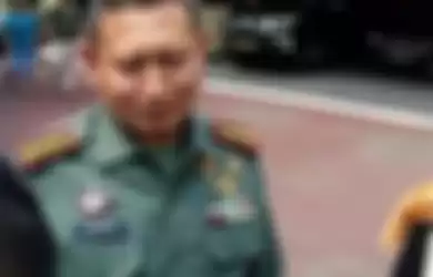Netizen salah mengunggah foto Brigjen Zamroni. Inilah foto jenderal bintang satu yang baru sekitar 6 bulan menjabat Kapusdiklat BIN. 