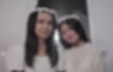 Adik Vanessa Angel, Mayang dan Chika membuat video musik untuk mengenang sang kakak