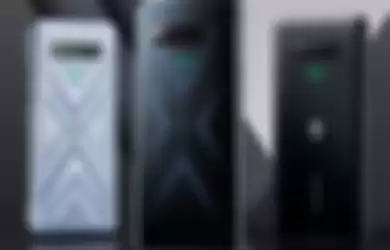 Ponsel gaming Xiaomi Black Shark  4S Pro Series jadi smartphone terkencang bulan November berdasarkan skor AnTuTu.