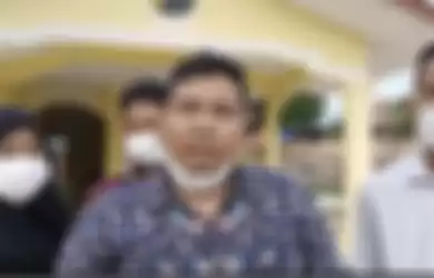 Pengacara korban pemerkosaan di Rokan Hulu, Riau. Intimidasi hingga lontaran kata tak pantas yang dialami keluarga korban pemerkosaan di Rokan Hulu terjadi pada 21 November 2021. Videonya viral.