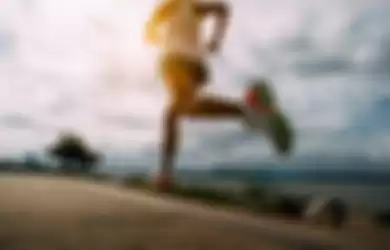 Selain bermanfaat buat kesehatan fisik, berlari juga bermanfaat bagi kesehatan mental.