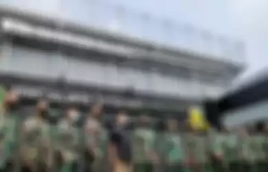 Jenderal TNI Andika Perkasa yang saat itu menjabat sebagai KSAD tengah meresmikan Smart Instalasi Tahanan Militer berteknologi Artificial Intelligence atau kecerdasan buatan pertama dalam sejarah TNI AD di Markas Pomdam Jaya Jakarta pada Selasa (20/4/2021). 