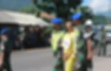 Oknum TNI disoraki warga saat rekonstruksi kasus tabrak lari