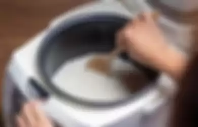 bahaya terlalu lama menyimpan nasi di rice cooker