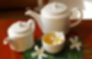 Ini jadinya kalau kita minum teh dari bunga kamboja