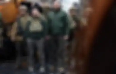 Tak Menyerah Meski 'Babak Belur,' Kini untuk Pertama Kalinya Sejak Invasi, Zelensky Kunjungi Ukraina Timur, Apa yang Dilakukannya?