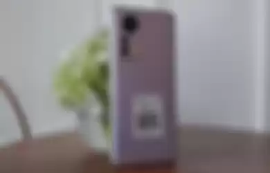 Unboxing Xiaomi 12 Pro