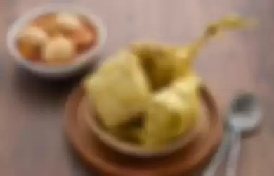 Cara membuat ketupat lebaran 