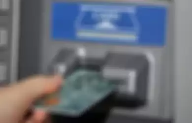 Cara melacak kartu ATM yang hilang karena tertelan mesin ATM.