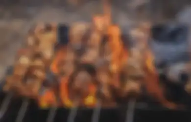 'Nyate' Jadi Kegiatan Favorit Banyak Orang, Malah Beredar Pesan Berantai Larangan Memasak Sate Karena Wabah PMK, Kemenkes dan IDI Beberkan Fakta Sebenarnya
