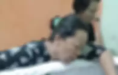 Ternyata begini alasan Brigadir Yosua sengaja simpan rahasia dari keluarga. Rahasia itu baru terungkap usai kekasihnya datang melayat.