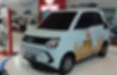 Wujud DFSK Mini EV yang ada di pameran mobil listrik PEVS 2022