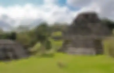 Diyakini Milik Penguasa Maya, Makam Suku Maya Terbesar yang Pernah Ada Ini Ditemukan di Situs Xunantunich Bersama Benda-benda Kuburan dan Sisa-sisa Hewan yang Dipercaya Sebagai Dewa Penjaga