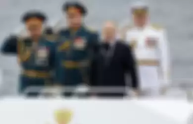 Presiden Rusia Vladimir Putin ketika berpidato di acara peringatan hari Angkatan Laut Rusia