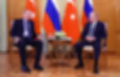 Presiden Turki Tayyip Erdogan dan Presiden Rusia Vladimir Putin dalam pertemuan awal Agustus 2022