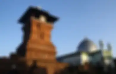 Kisah Masjid Menara Kudus, Konon Ada Ajian Sunan Kudus Tertanam di Pintunya