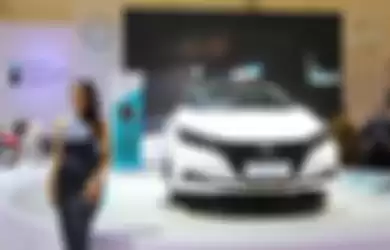 Nissan Leaf di GIIAS 2022.