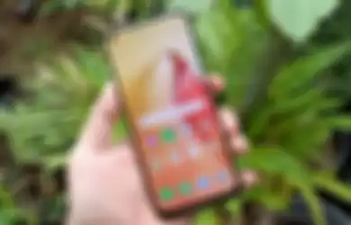 Layar dari OPPO Reno8 