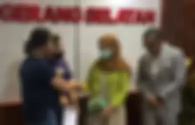 Kasus pencurian coklat di Alfamart Tangerang berujung damai.