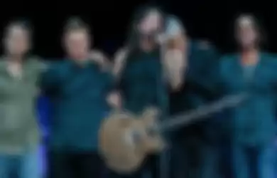 Foo Fighters berhasil gelar konser tribute untuk Taylor Hawkins di Wembley Stadion, Sabtu lalu.