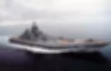 Kapal perang Rusia Pyotr Velikiy, saat ini adalah kapal perang terbesar di dunia