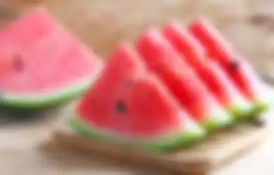 Ilustrasi buah semangka.