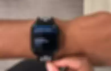 Tampilan pembaruan watchOS 9.1 pada Apple Watch 