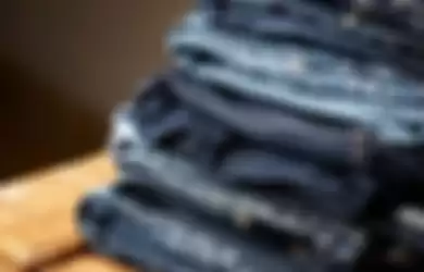 Aneka tips harian, ternyata ini waktu yang tepat untuk mencuci celana jeans.