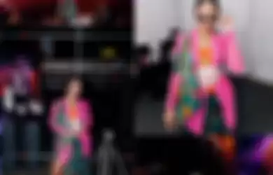 Marion Jola dalam balutan kebaya dan rok batik seksi belahan tinggi saat tampil di festival musik