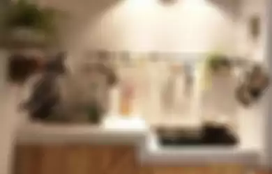 Tengok 8 foto desain dapur sederhana tanpa kitchen set yang bikin pangling pemilik rumah minimalis. Trik ini jadi kuncinya.