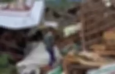 Inilah 10 foto kondisi Desa Sarampad yang terisolir akibat Gempa Cianjur. Desa ini menjadi lokasi terparah. 