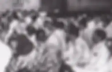 Apa yang Dimaksud dengan 'Front Sawo Matang' dan Bagaimana Kaitannya dengan Cita-cita Persatuan?