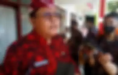 5 fakta perampokan di rumah dinas Wali Kota Blitar, salah satunya yaitu pakai mobil plat merah hingga gunakan jaket lambang bendera Indonesia.
