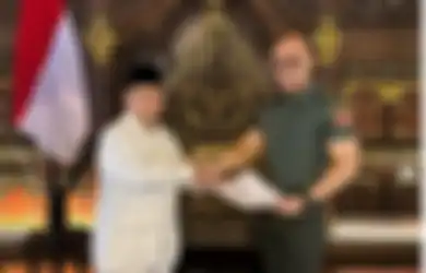Pangkat Tituler Deddy Corbuzier Tuai Polemik, Disebut Berbeda Ini Daftar Tokoh Lain Penerima Pangkat Tersebut
