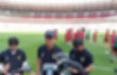Pelatih timnas Indonesia, Shin Tae-yong saat memberi keterangan kepada awak media di Stadion Utama Gelora Bung Karno (SUGBK), Senayan, Jakarta, Selasa (20/12/2022).