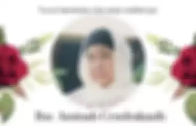 Kabar duka datang dari Rano Karno. Maknyak Aminah Cendrakasih  meninggal dunia.Satu per satu foto pemain Si Doel tinggal kenangan.