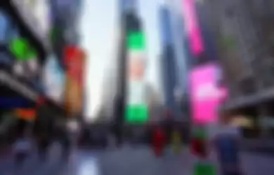 Foto Fatin di bilboard Times Square, New York, Amerika Serikat