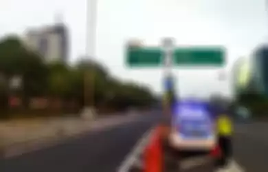 Pintu keluar tol dalam kota, ada yang kena aturan ganjil genap Jakarta 