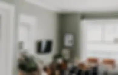 Dua Alasan Warna Hijau Sage Jadi Warna yang Sempurna untuk Ruang Tamu